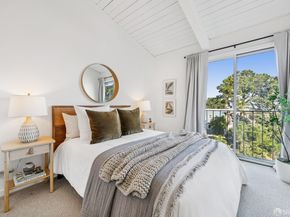 5330 Diamond Heights Boulevard J301, San Francisco CA 94131