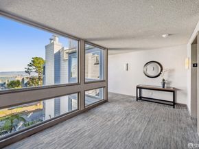 5330 Diamond Heights Boulevard J301, San Francisco CA 94131