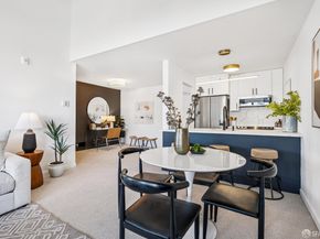 5330 Diamond Heights Boulevard J301, San Francisco CA 94131