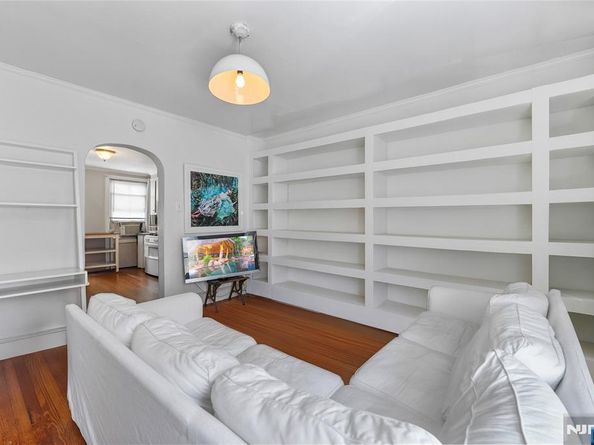 237 Van Vorst Street, Jersey City NJ 07302