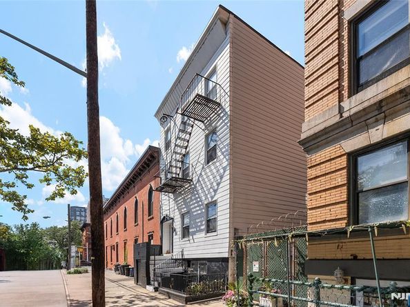 237 Van Vorst Street, Jersey City NJ 07302
