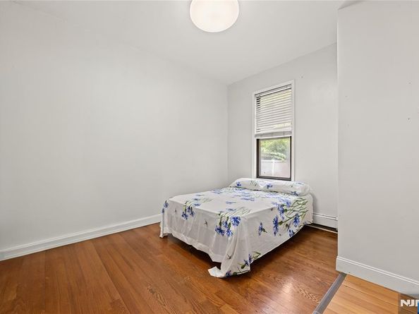428 56th Street, West New York NJ 07093