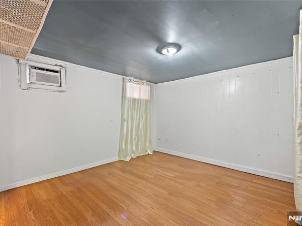 428 56th Street, West New York NJ 07093