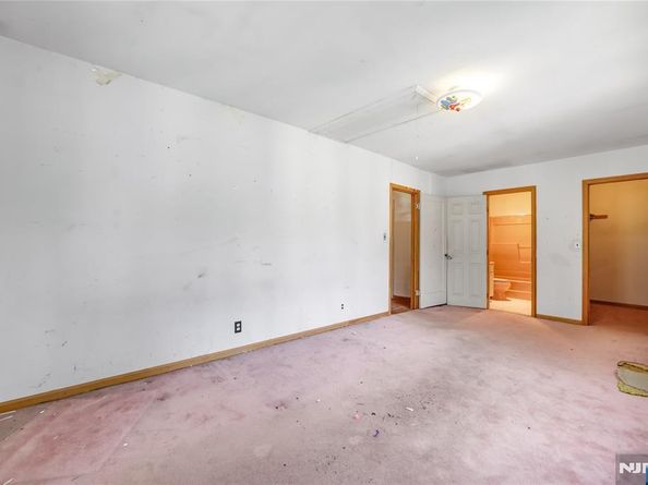290 Van Nostrand Avenue, Englewood NJ 07631
