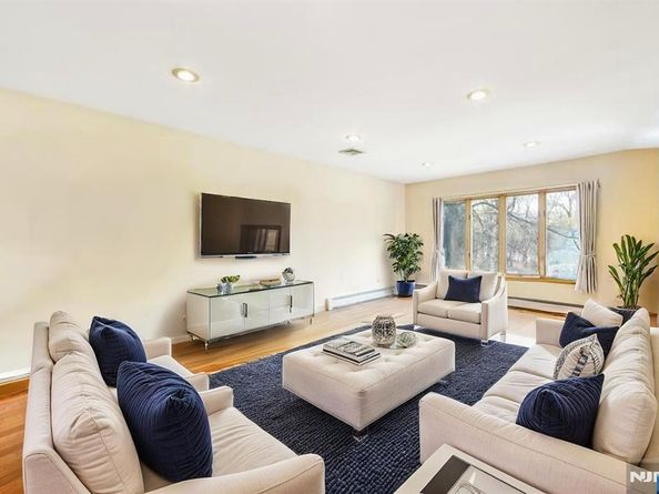 290 Van Nostrand Avenue, Englewood NJ 07631