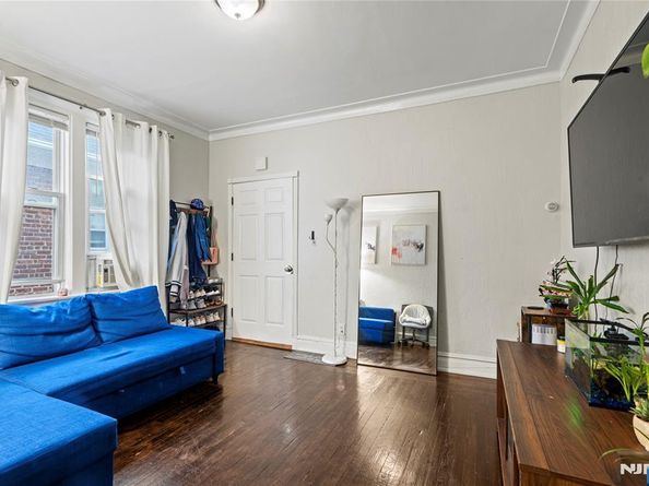8610 1st Avenue, North Bergen NJ 07047