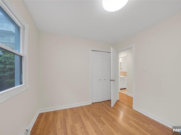 526 A Liberty Avenue, Jersey City NJ 07307