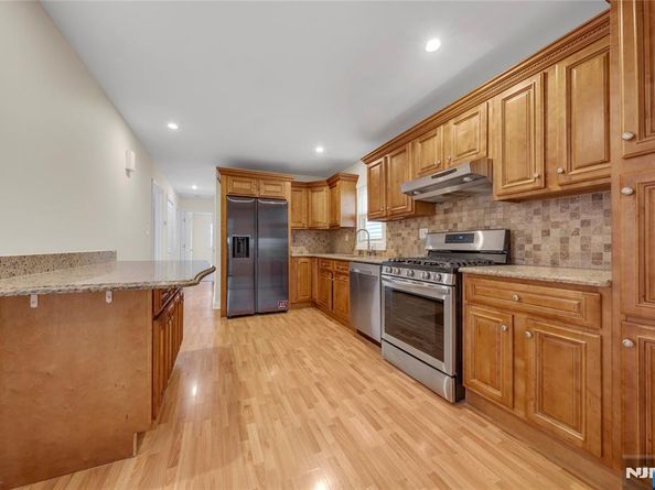 526 A Liberty Avenue, Jersey City NJ 07307