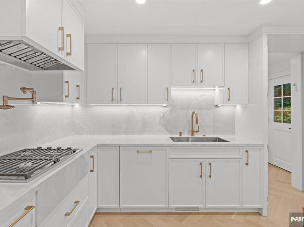 306 Hutchinson Road, Englewood NJ 07631