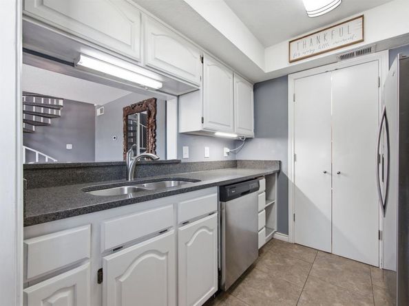 1104  Signal Ridge Place  1104, Rockwall Texas 75032