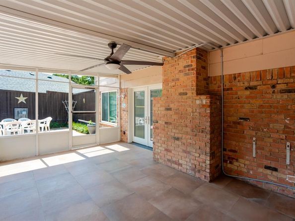 5418  Barcelona Drive , Garland Texas 75043