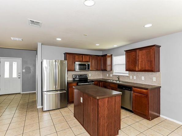 9233  Monument Court , Fort Worth Texas 76244