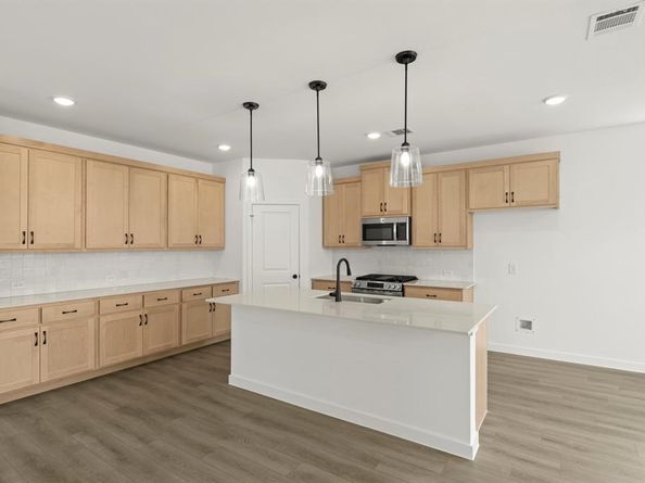 14209  Gallatin Street , Pilot Point Texas 76258