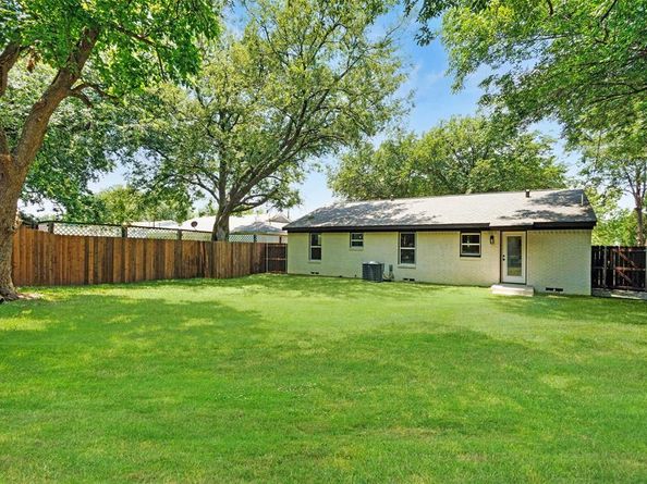2648  Springvale Drive , Farmers Branch Texas 75234