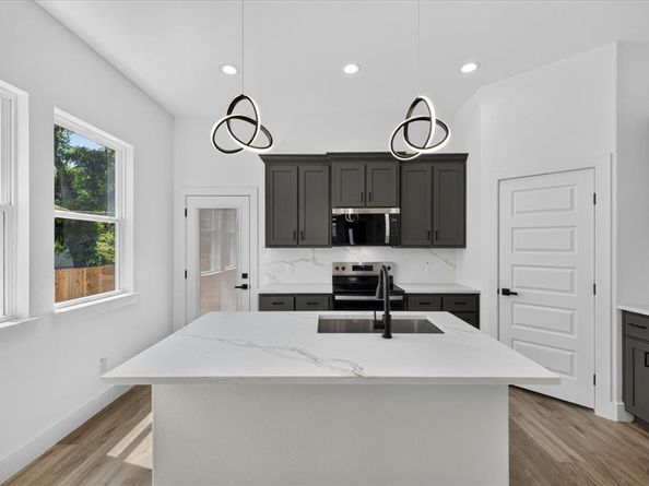 316 E Drew Street , Fort Worth Texas 76110