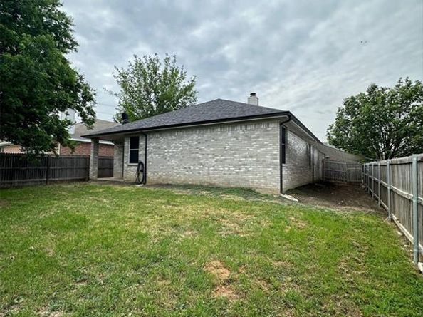 3601  Lasso Road , Fort Worth Texas 76262