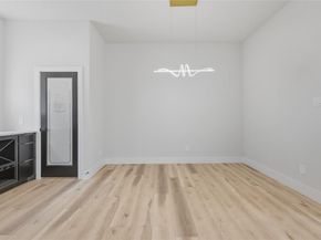 3914  Harlingen Street , Dallas Texas 75212