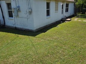 1003  Quincy Circle , Garland Texas 75040