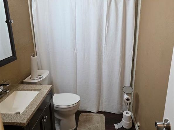 1003  Quincy Circle , Garland Texas 75040