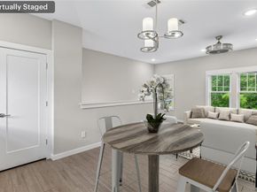 801 W Morphy Street , Fort Worth Texas 76104