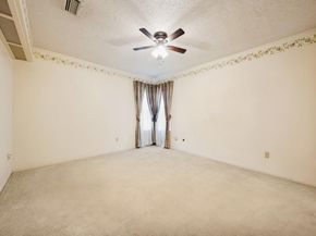 3818  Twin Falls Street , Irving Texas 75062