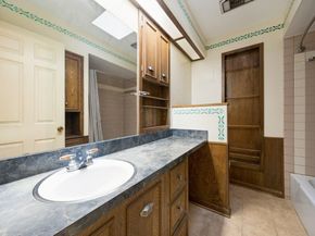 3818  Twin Falls Street , Irving Texas 75062
