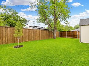 9866  Mixon Drive , Dallas Texas 75220