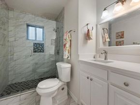 1710  Western Park Drive , Dallas Texas 75211