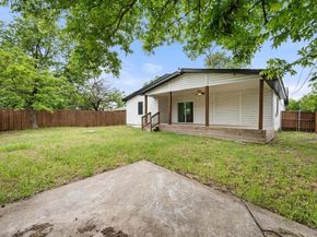 1710  Western Park Drive , Dallas Texas 75211