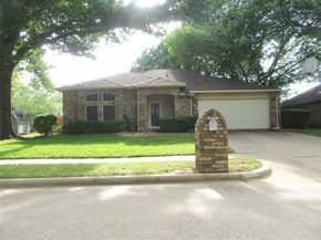 5201  Meadow Chase Lane , Flower Mound Texas 75028