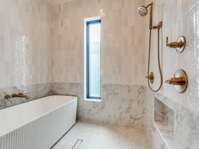 1622  Old Gate Lane , Dallas Texas 75218