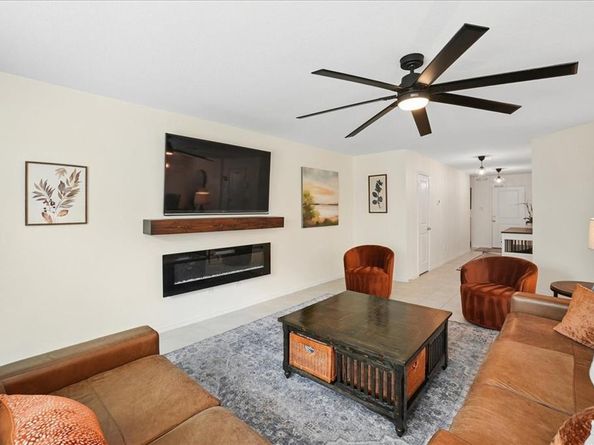 2926  Lorena Jordan Road , Dallas Texas 75212