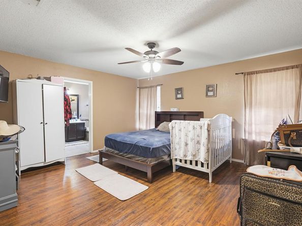 7007  Glenshire Drive , Arlington Texas 76002