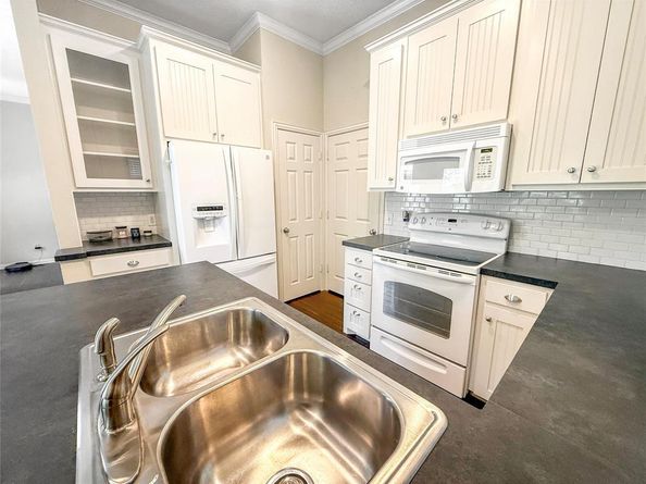 10257  Sunset View Drive , Fort Worth Texas 76108