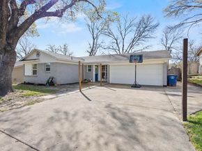 1716  Caravan Trail , Dallas Texas 75241