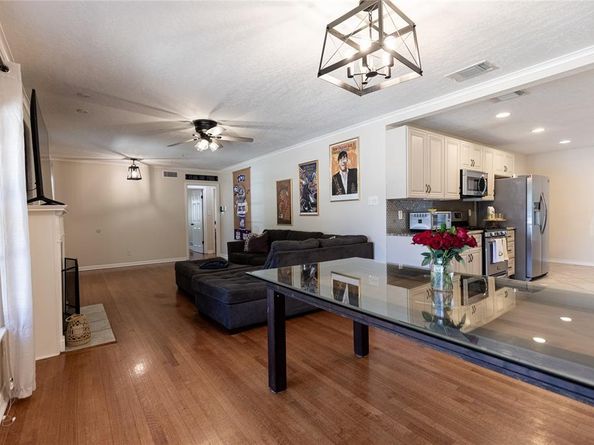 3509  Rogers Avenue , Fort Worth Texas 76109