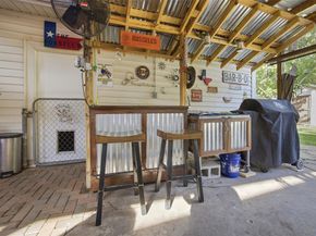 1609  Comanche Trail , Garland Texas 75043
