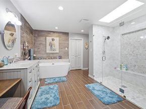 1609  Comanche Trail , Garland Texas 75043