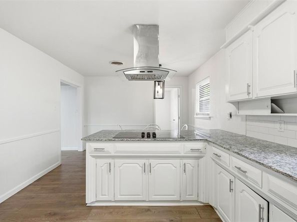 2121  Canton Drive , Fort Worth Texas 76112