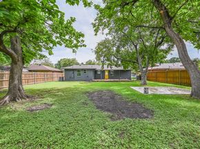 2609  Inadale Avenue , Dallas Texas 75228