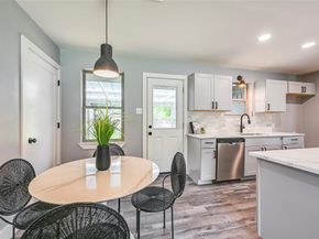 2609  Inadale Avenue , Dallas Texas 75228
