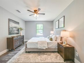 2609  Inadale Avenue , Dallas Texas 75228