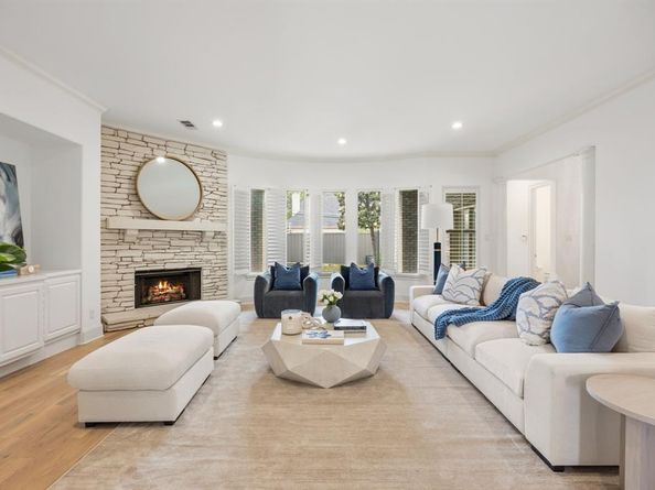 6828  Chevy Chase Avenue , Dallas Texas 75225