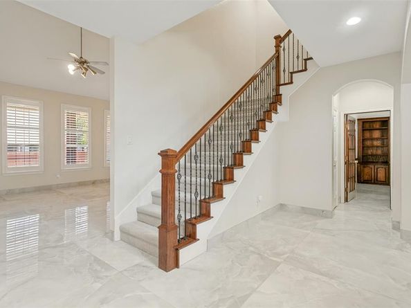 1224  Willowdale Lane , Irving Texas 75063
