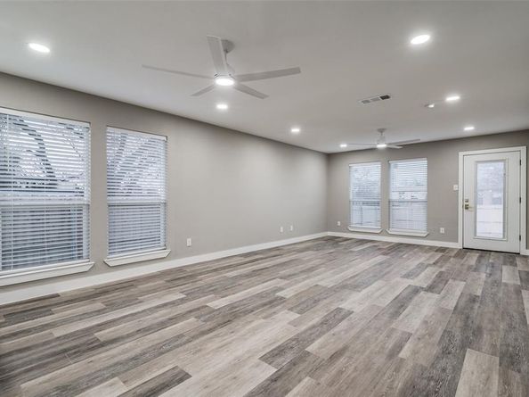 2617  Birmingham Avenue , Dallas Texas 75215