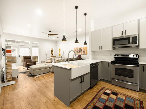 5711  Ross Avenue  6, Dallas Texas 75206