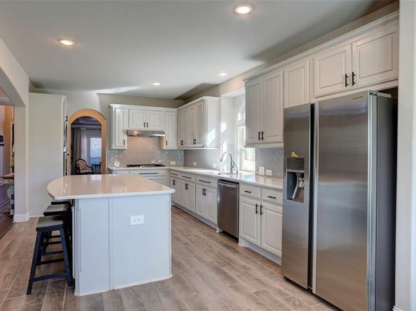 515  Dehaviland Lane , Fate Texas 75087