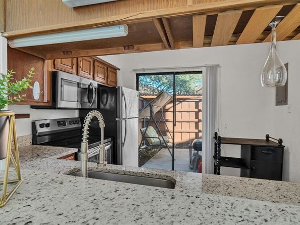 2503  Tierra   1, Irving Texas 75038