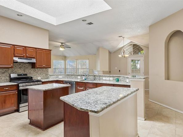 728  Lauren Way , Allen Texas 75002