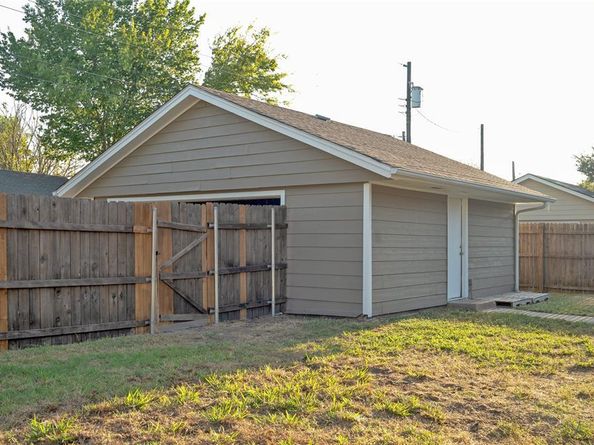 1016  Barclay Drive , Mesquite Texas 75149